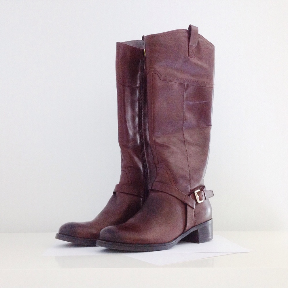 Brown Leather Boots by FRANCO SARTO